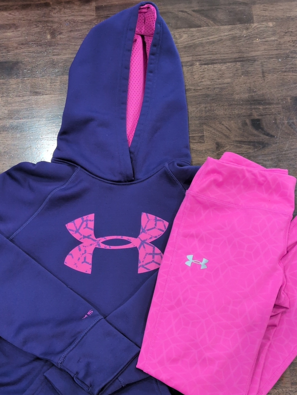 Under Armour Purple Hoodie with Pink Logo & Pink Leggings Size Medium